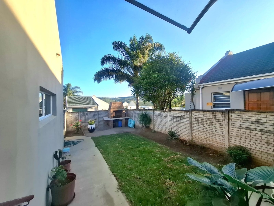 3 Bedroom Property for Sale in Nahoon Valley Park Eastern Cape